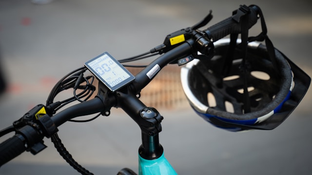 Corporate portal and online store for e-bike battery regeneration